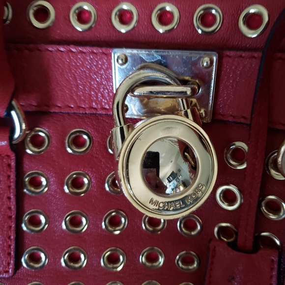 Handbag - Picture 2 of 4